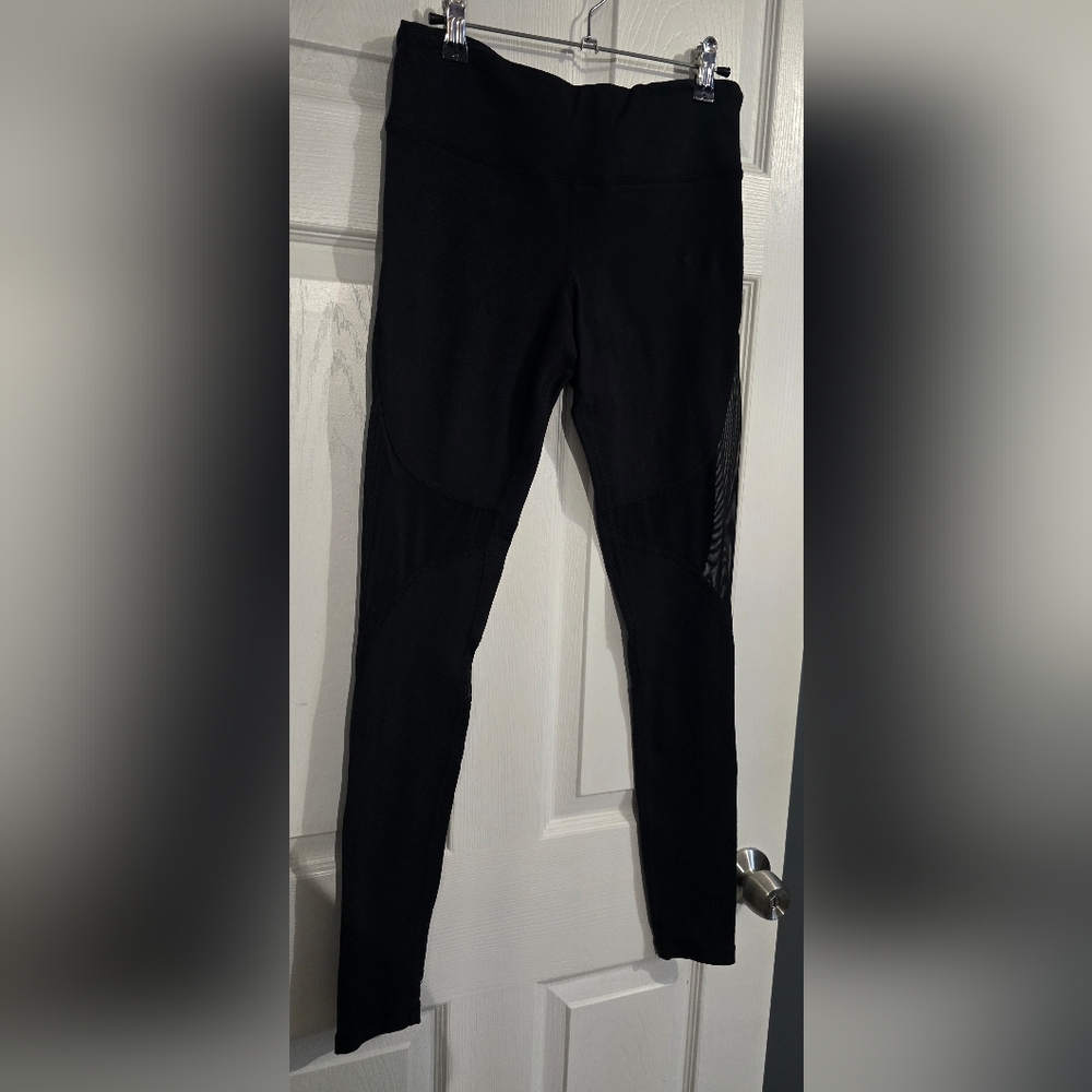 ALO Yoga Black Mesh Panel Leggings
